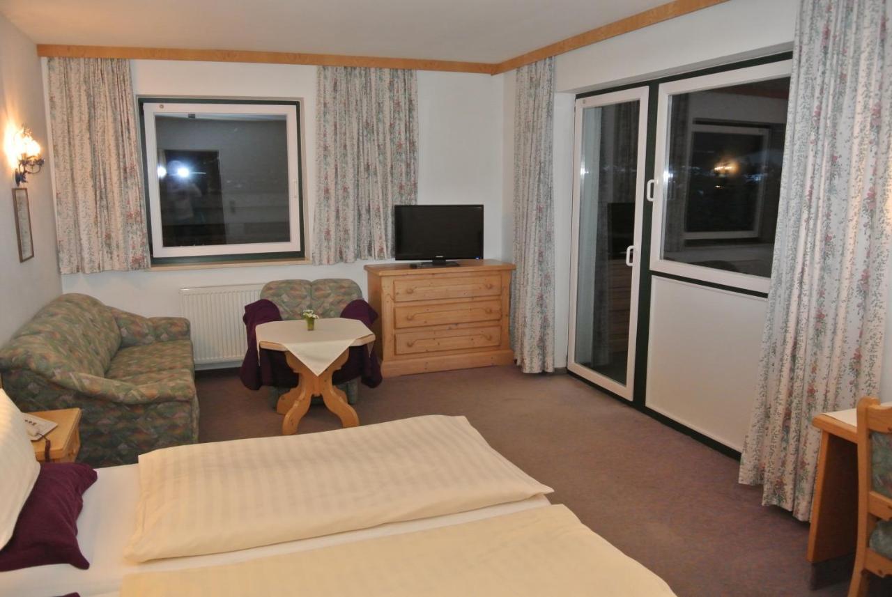 Hotel Gruberhof Innsbruck Igls B&B Phòng bức ảnh