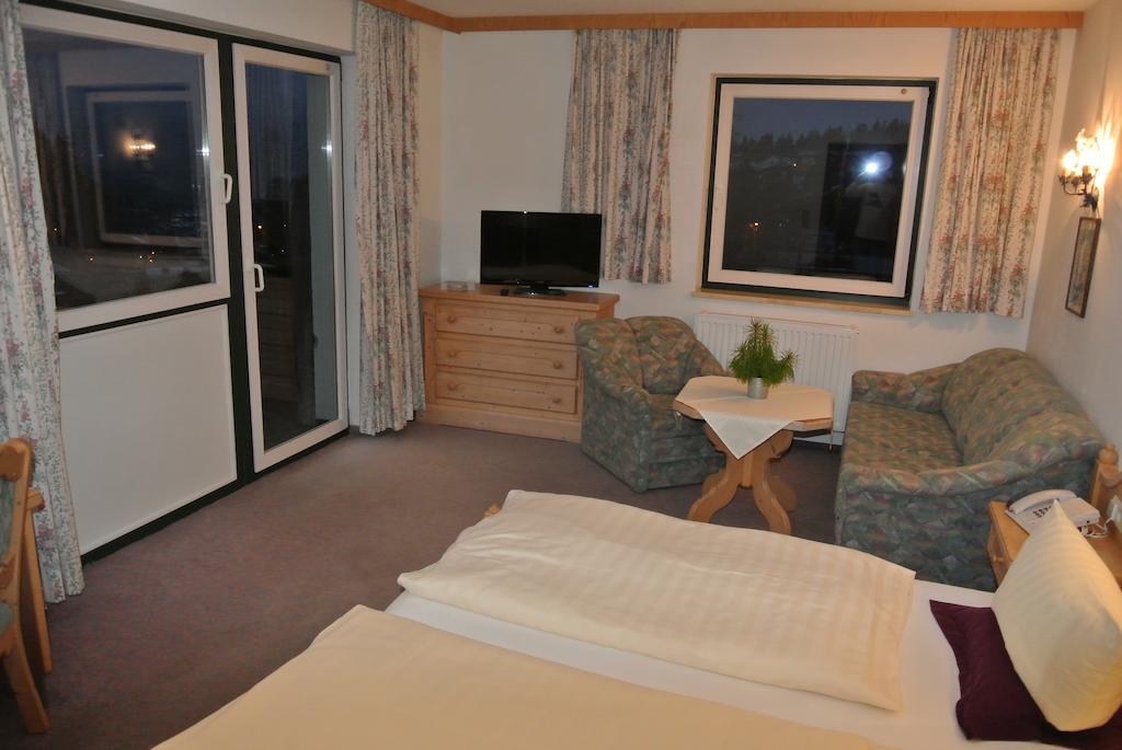 Hotel Gruberhof Innsbruck Igls B&B Ngoại thất bức ảnh